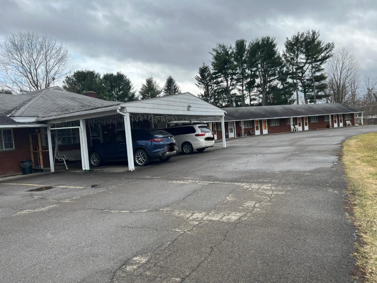 Sunrise Motel Owego Exterior photo