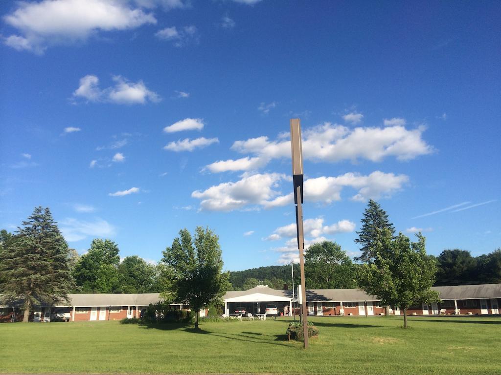 Sunrise Motel Owego Exterior photo