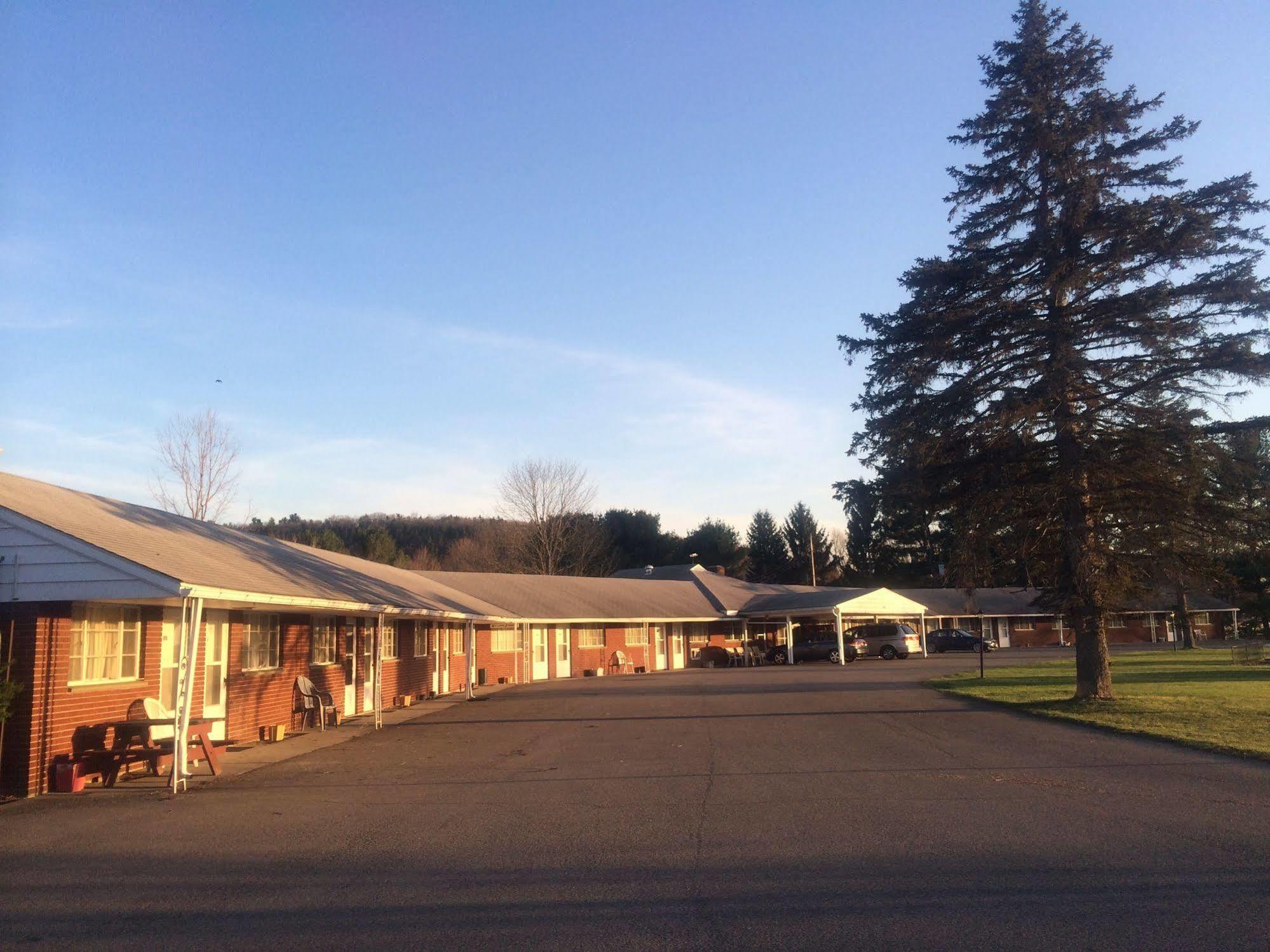 Sunrise Motel Owego Exterior photo